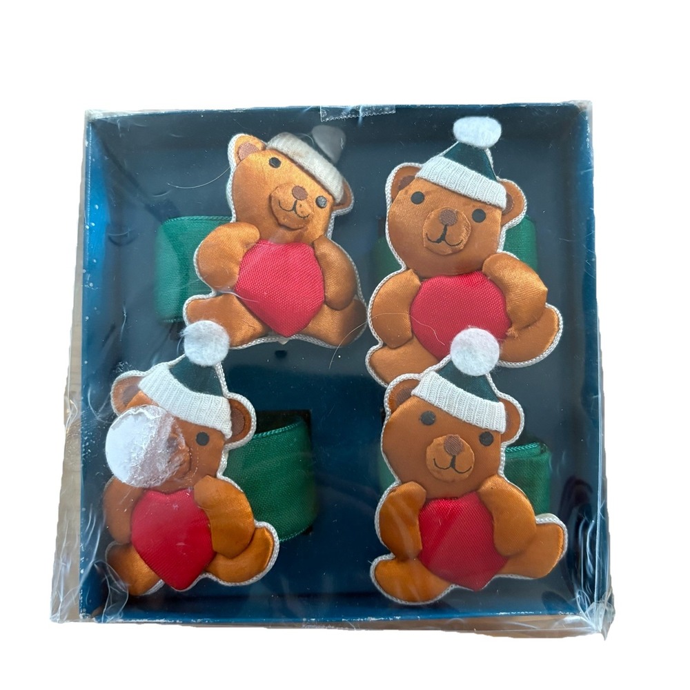 Christmas Bear Napkin Rings Vintage Set of 4 Excellent Condition Eckerd Drugs